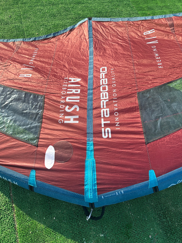 STARBOARD  FREEWING  AIR V2 4.0㎡（中古）フリーウイングV2