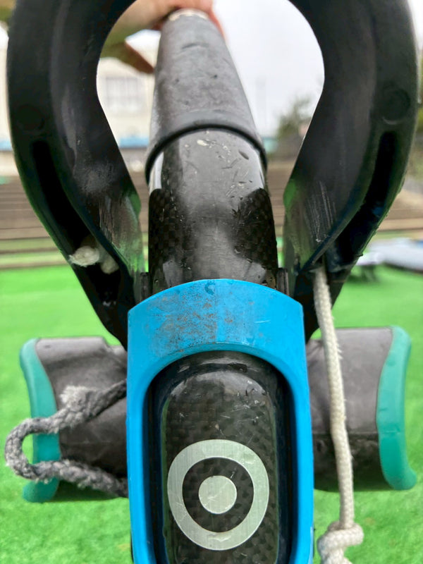 Neilpryde カーボンブーム中古X9/200-260cm